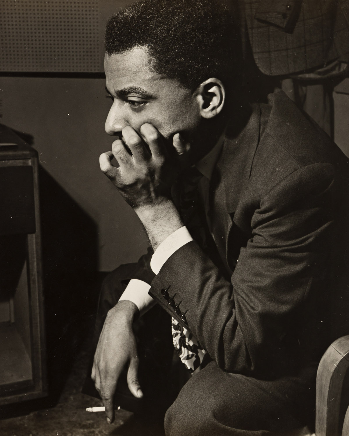 SKIPP ADELMAN & CHARLES PETERSON (1900-1976) A group of 4 jazz photographs, including two of Teddy Wilson by Adelman and one of Peewee
